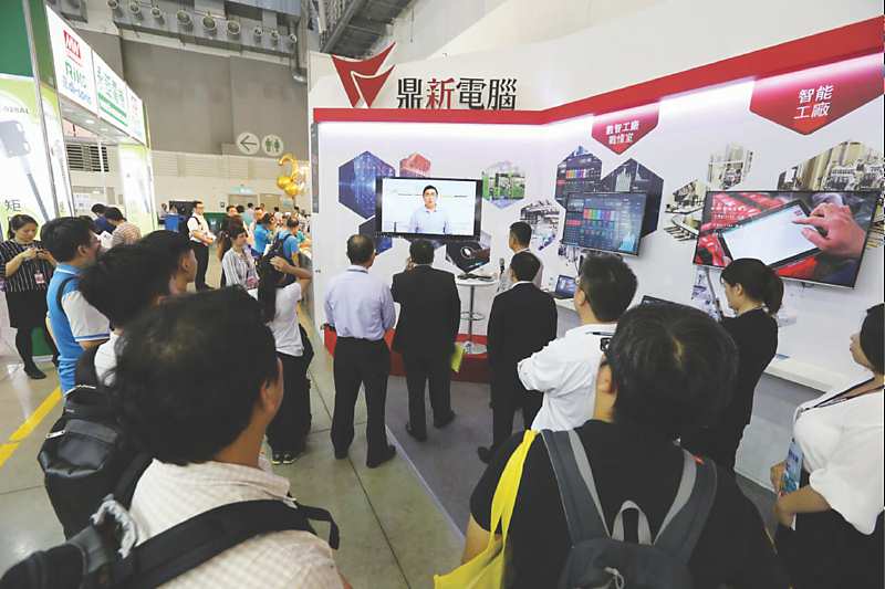 ●鼎新電腦於自動化大展中展現研發新亮點產品應用,並傳遞管理為本質的智慧製造核心思維。圖/業者提供 image