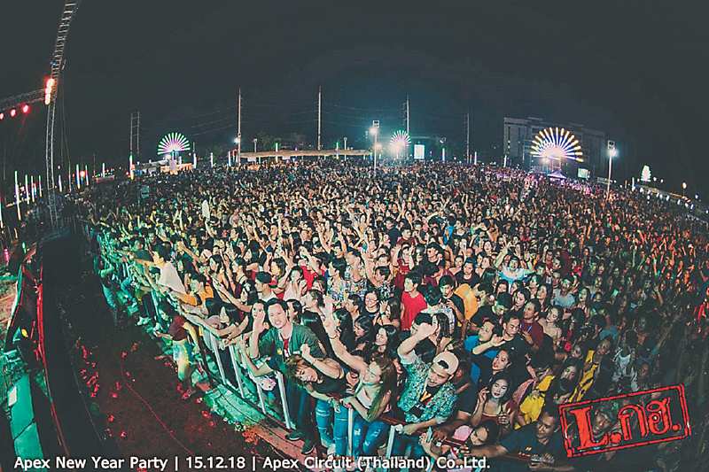 ●尾牙盛況,顯示出員工的向心力。 image