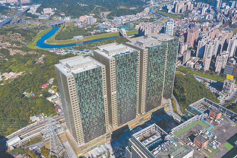 ●總部交易冠新北,汐止台版那斯達克吸買氣,「遠雄U-TOWN」高CP進駐汐港湖科技圈。圖/業者提供 image