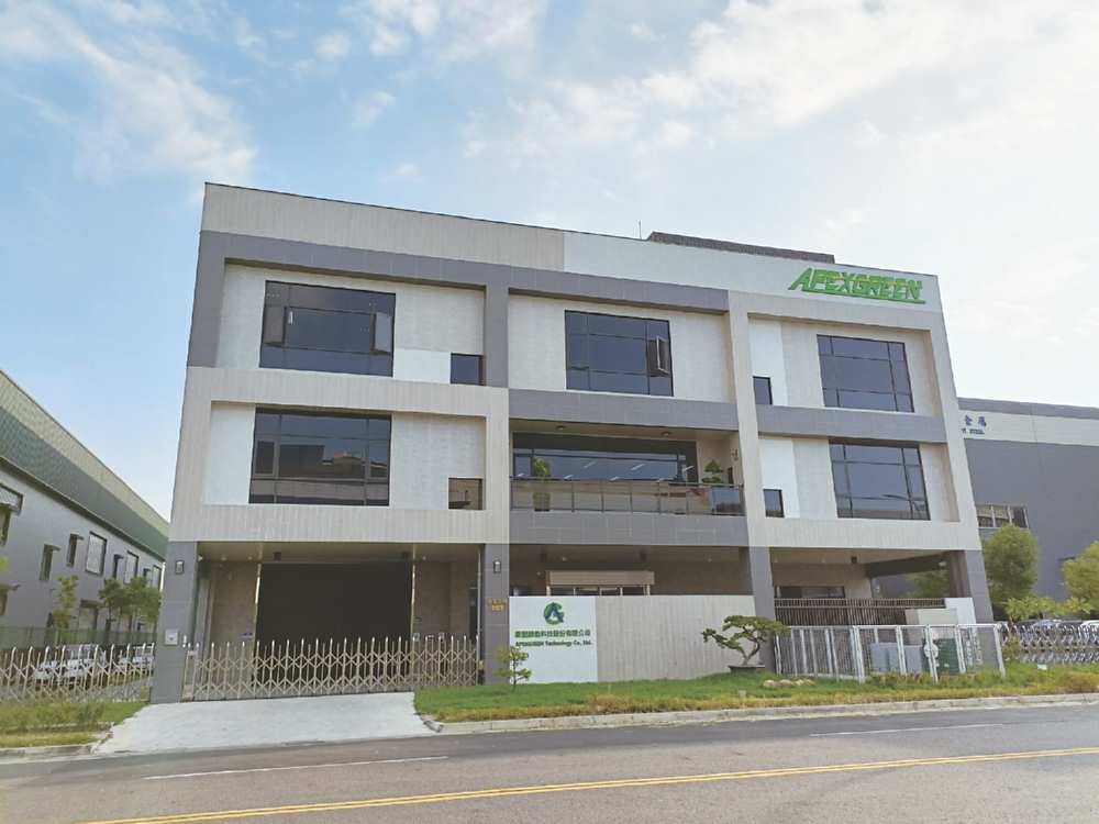 ●鼎堅綠能科技新廠坐落於台南新吉工業區,未來大幅提升產能與品質,可協助產業界有效解決生產製造所衍生的空污及有機廢溶劑問題,符合環保要求並享受循環經濟所帶來的裨益。圖/王志誠 image