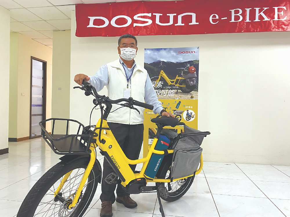 ●邑昇董事長簡榮坤首次公開以載貨及親子需求為主的新款e-cargo,將積極布局歐美市場。圖/廠商提供 image