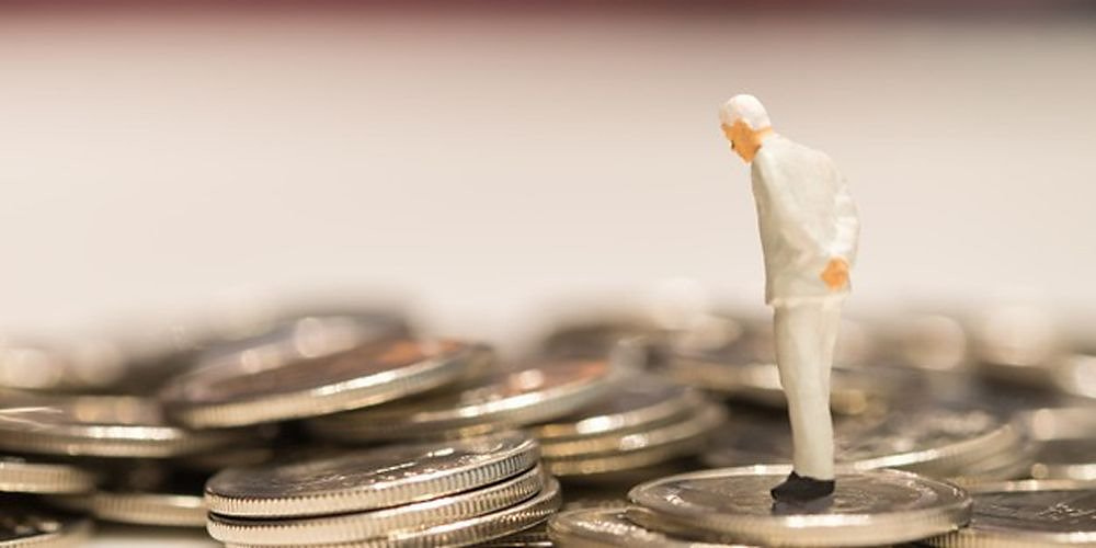 多元資產平衡配置,可降低投資波動度。圖/freepik image