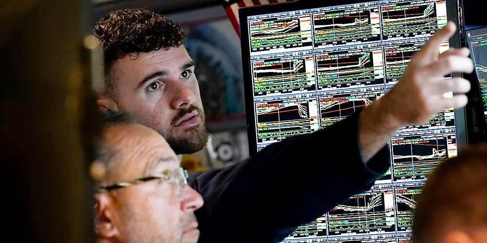 通膨頑強,澆熄投資人對Fed近期降息的期待,全球股票基金上周失血26.4億美元,逆轉前一周吸金103.2億美元的態勢。圖/美聯社 image