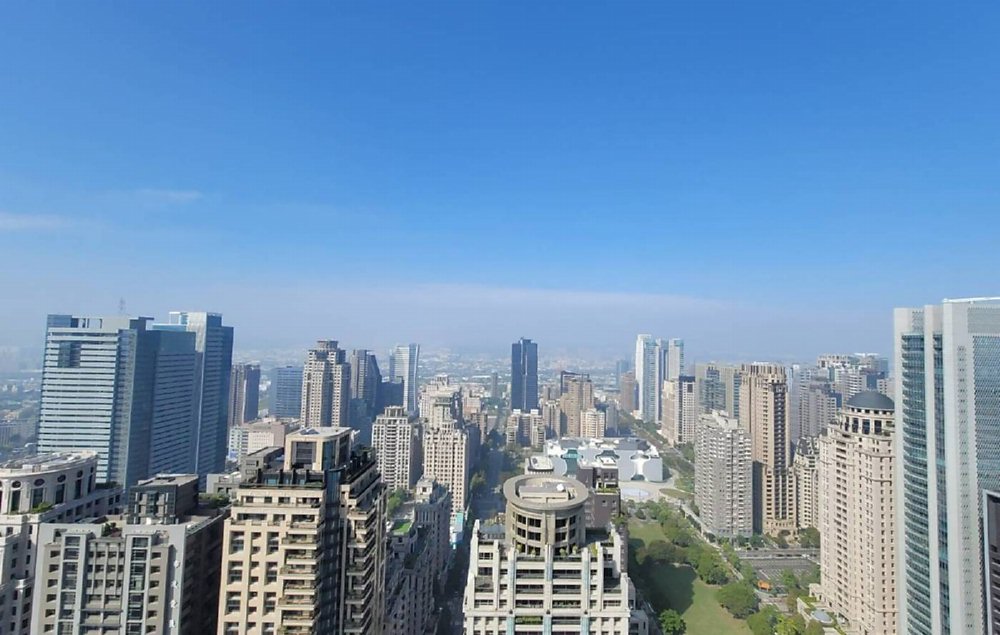 1月房貸餘額達10兆1,140億元,續創新高,連二月站穩10兆元,單月續增763億元,年增率擴大至7.98%,創下2022年10月以來新高。圖/本報資料照片 image