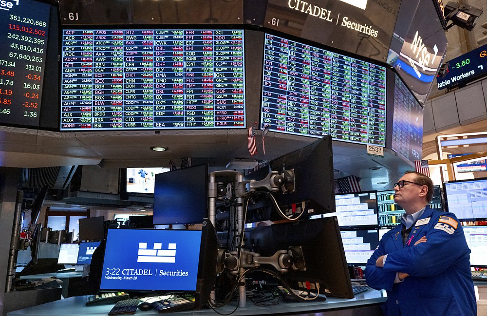 美股近日回檔幅度加劇,連帶推升投資人恐慌情緒,對後市看法趨於悲觀。圖/美聯社 image