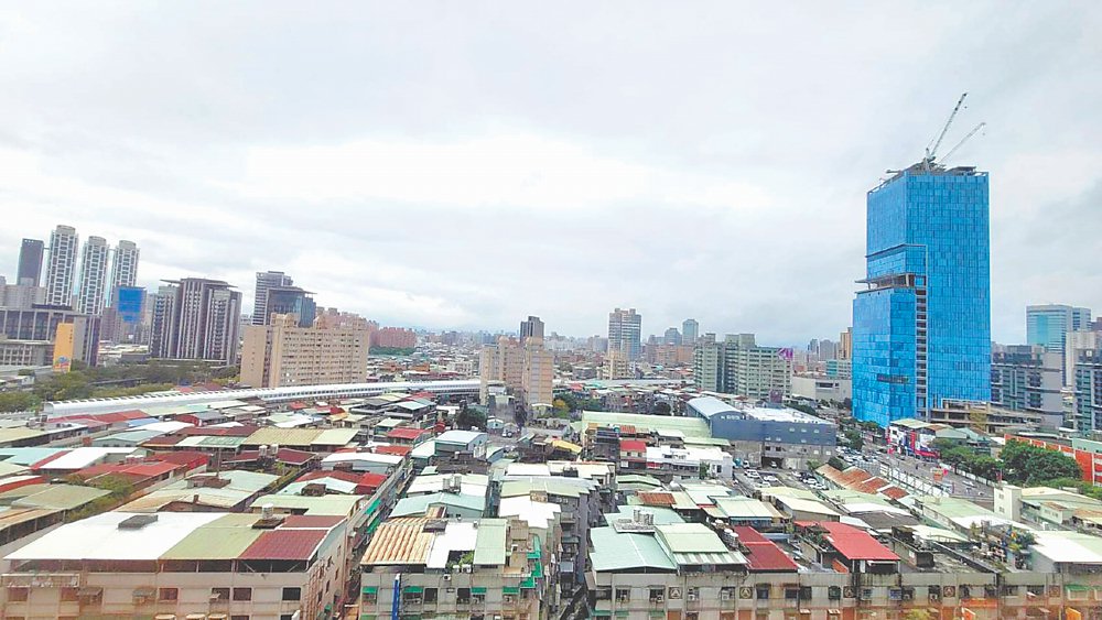 危老條例的出現是為快速通關改善居住安全,現正面臨十年屆期大限,須在2026年5月前完成修法。圖/本報資料照片 image