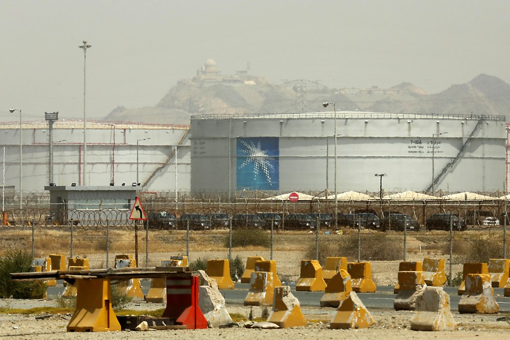 沙烏地阿拉伯最快在6月出售國營石油公司Saudi Aramco部分股權,藉以籌資100億美元資金。圖/美聯社 image