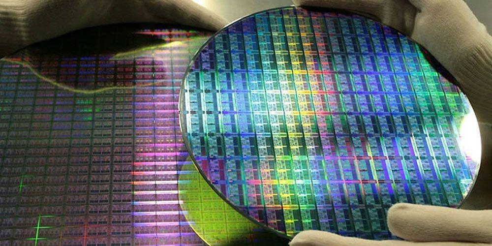 台積電、京元電均站於所有均線之上,表現強勢。圖/美聯社 image