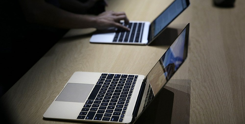 精元舉行法說會,各品牌廠推出AI PC,支撐筆電需求,今年四個季度出貨較平均。圖/美聯社 image