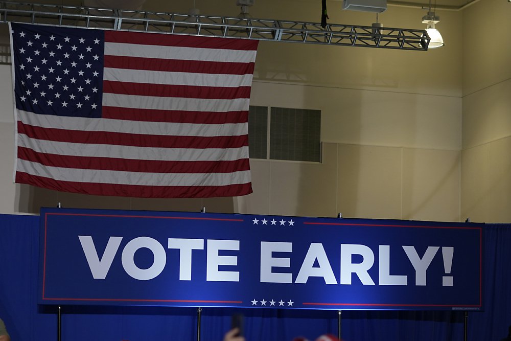 美國總統大選倒數,這次兩黨候選人均未提出與醫療產業有關的具體政見,選後預期醫療產業將回歸基本面。圖/美聯社 image