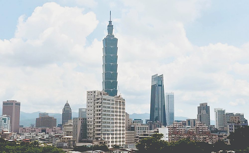 主計總處表示,鑑於第三季狀況依然很好,並未有原本預估關稅衝擊等狀況出現,今年台灣經濟成長率至少可達5%。圖/本報資料照片 image