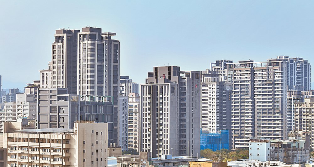 9月房貸餘額雖續寫史上新高,但年增率僅剩5.43%,已連12個月放緩。圖/本報資料照片 image